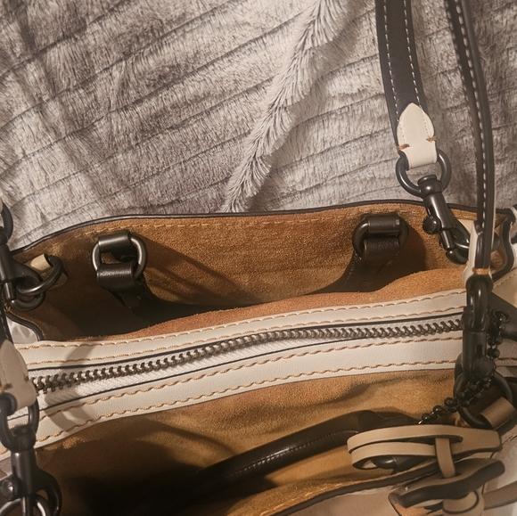 Coach Rogue 25 Beechwood - Picture 13 of 16